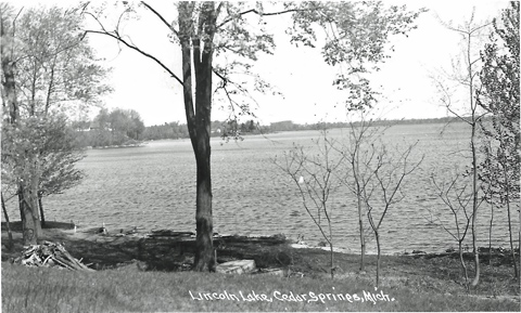 Lincoln lake